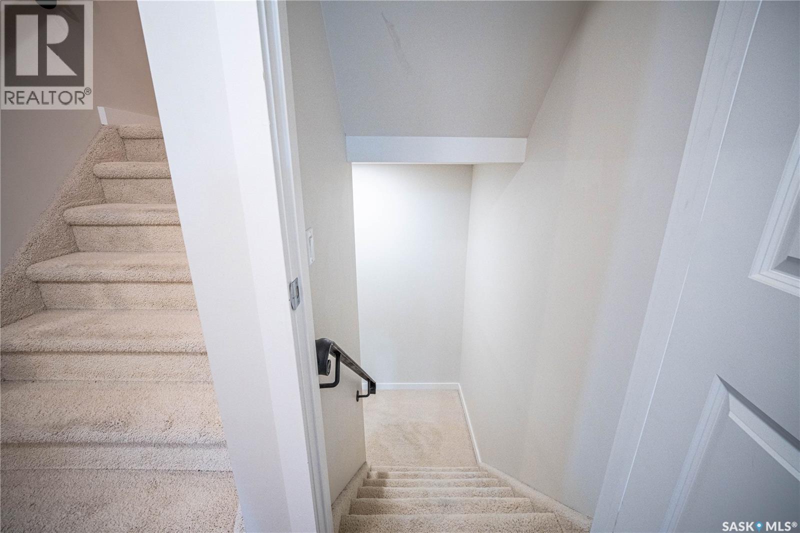 #307 710 Gordon ROAD - 28