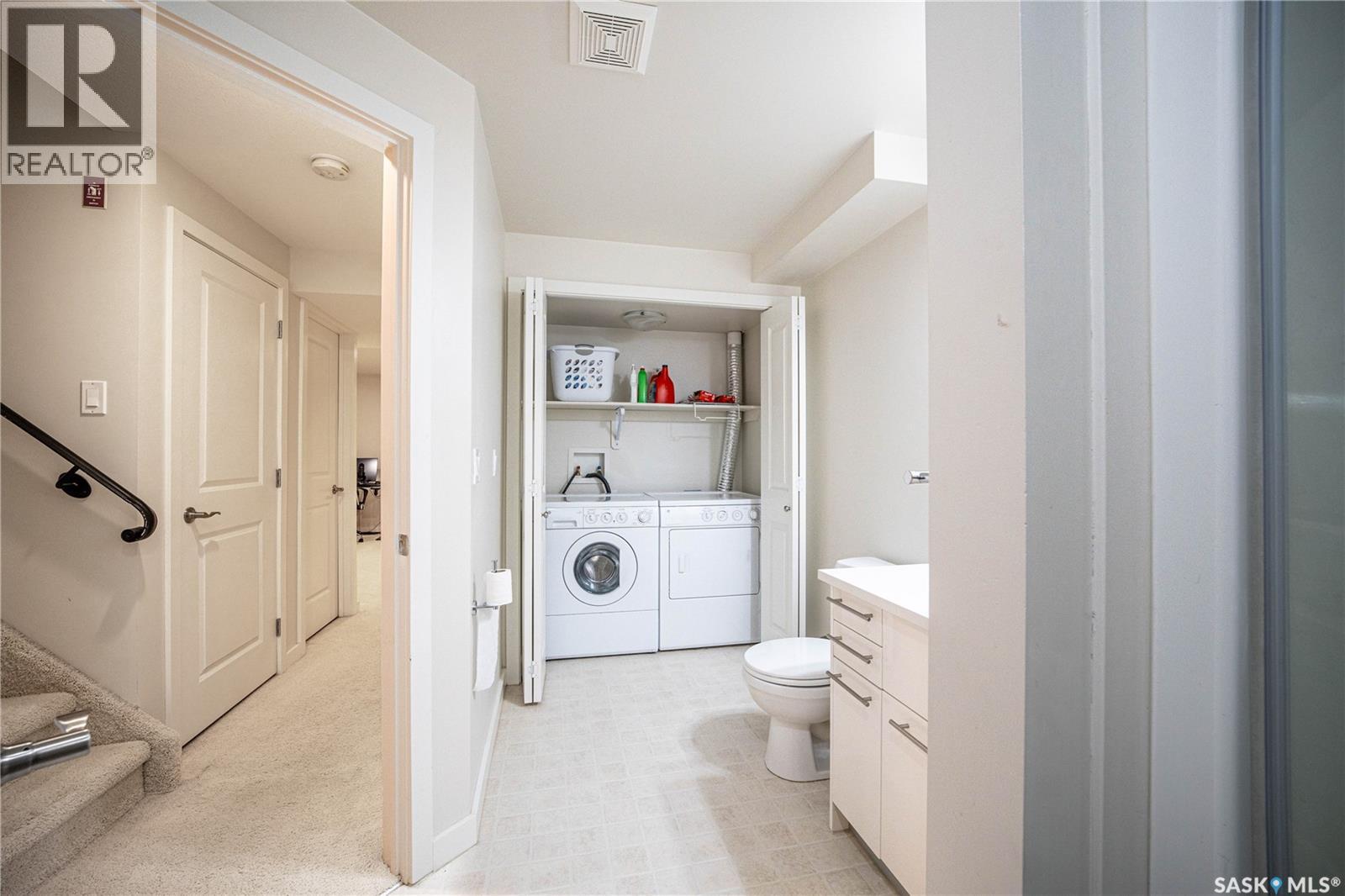 #307 710 Gordon ROAD - 32