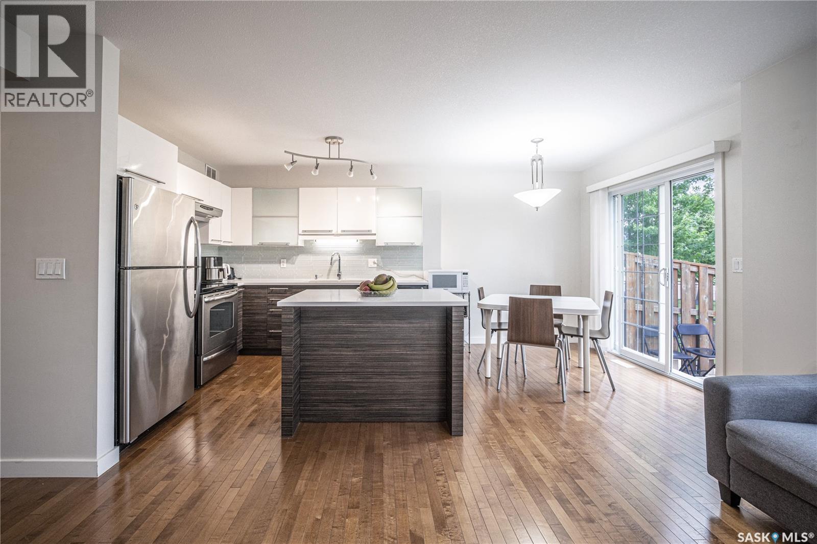 #307 710 Gordon ROAD - 9