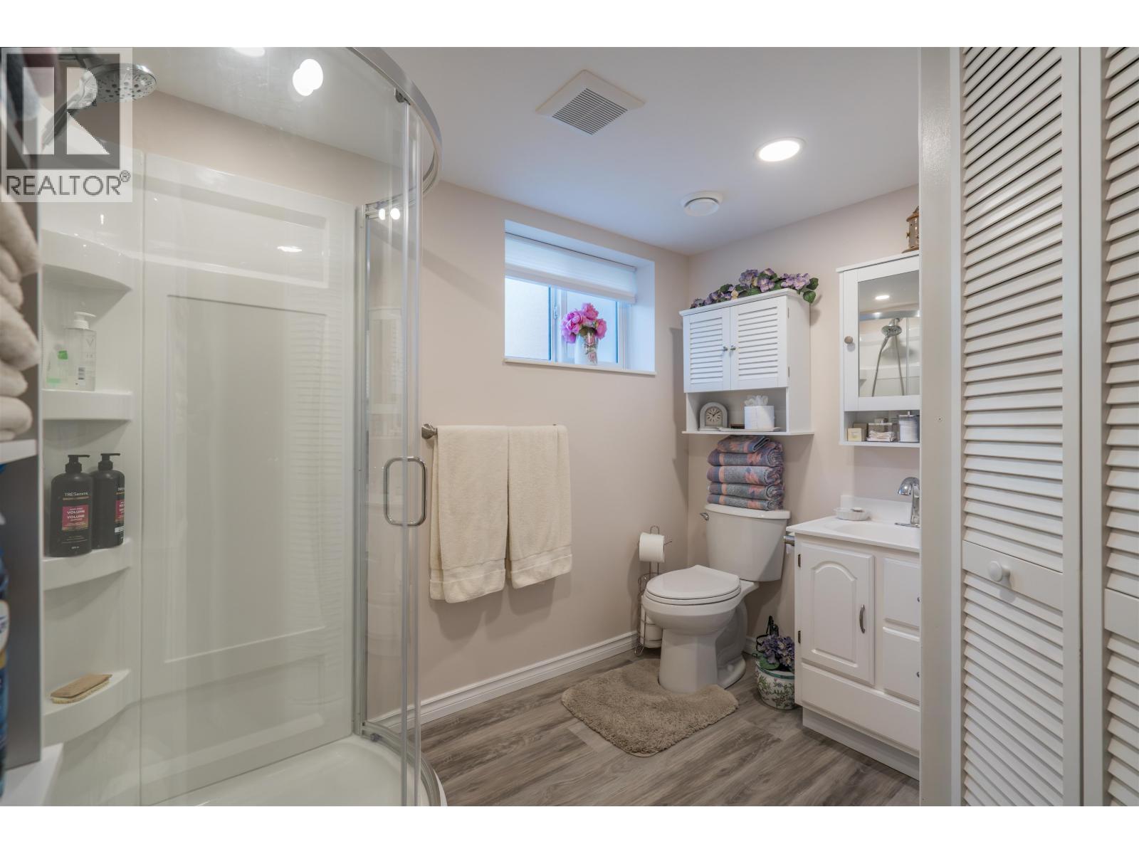 173 VOYAGEUR DRIVE - 22