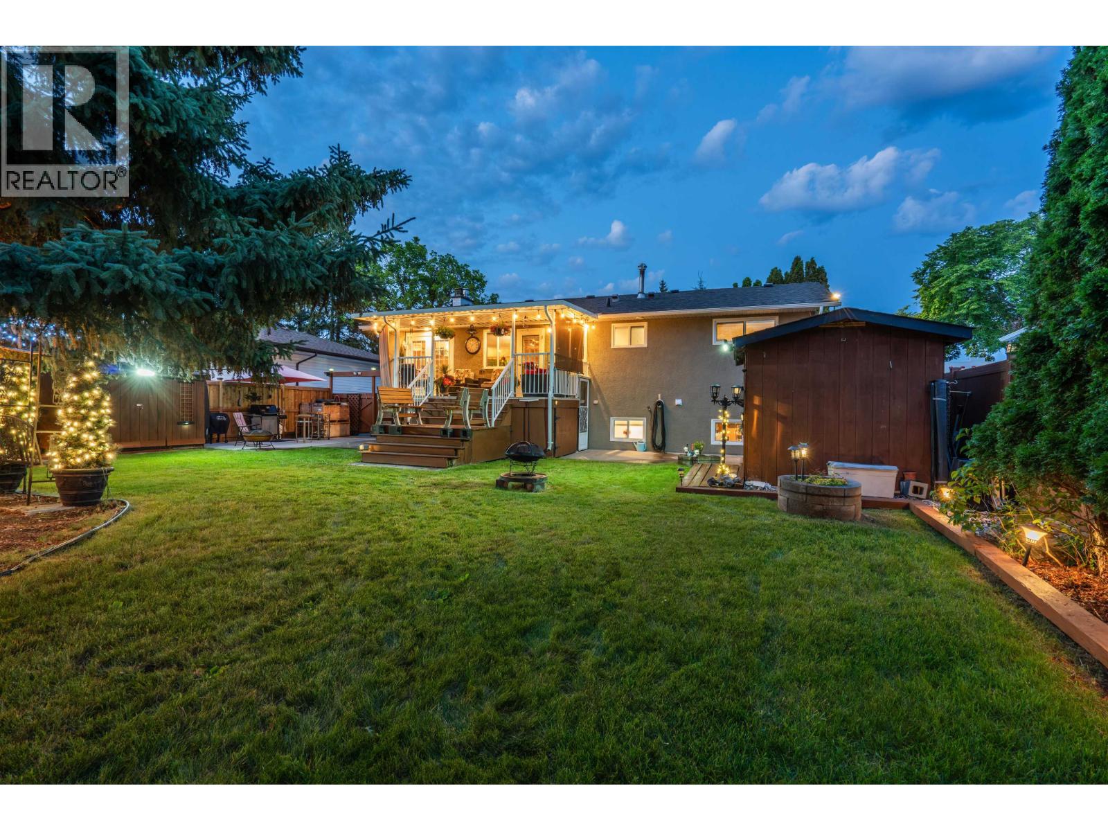 173 VOYAGEUR DRIVE - 28