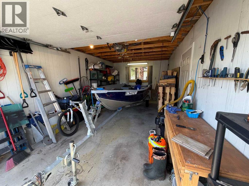 2923 31 Avenue S - 29