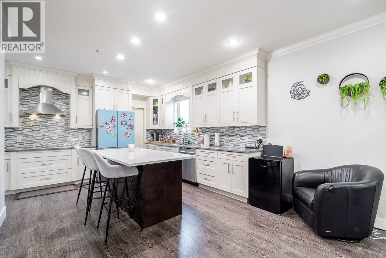 9 Bed, 6 Bath House for Sale in Maple Ridge – 21528 DONOVAN AVENUE, Maple Ridge – MLS# R3119275 - Image 9