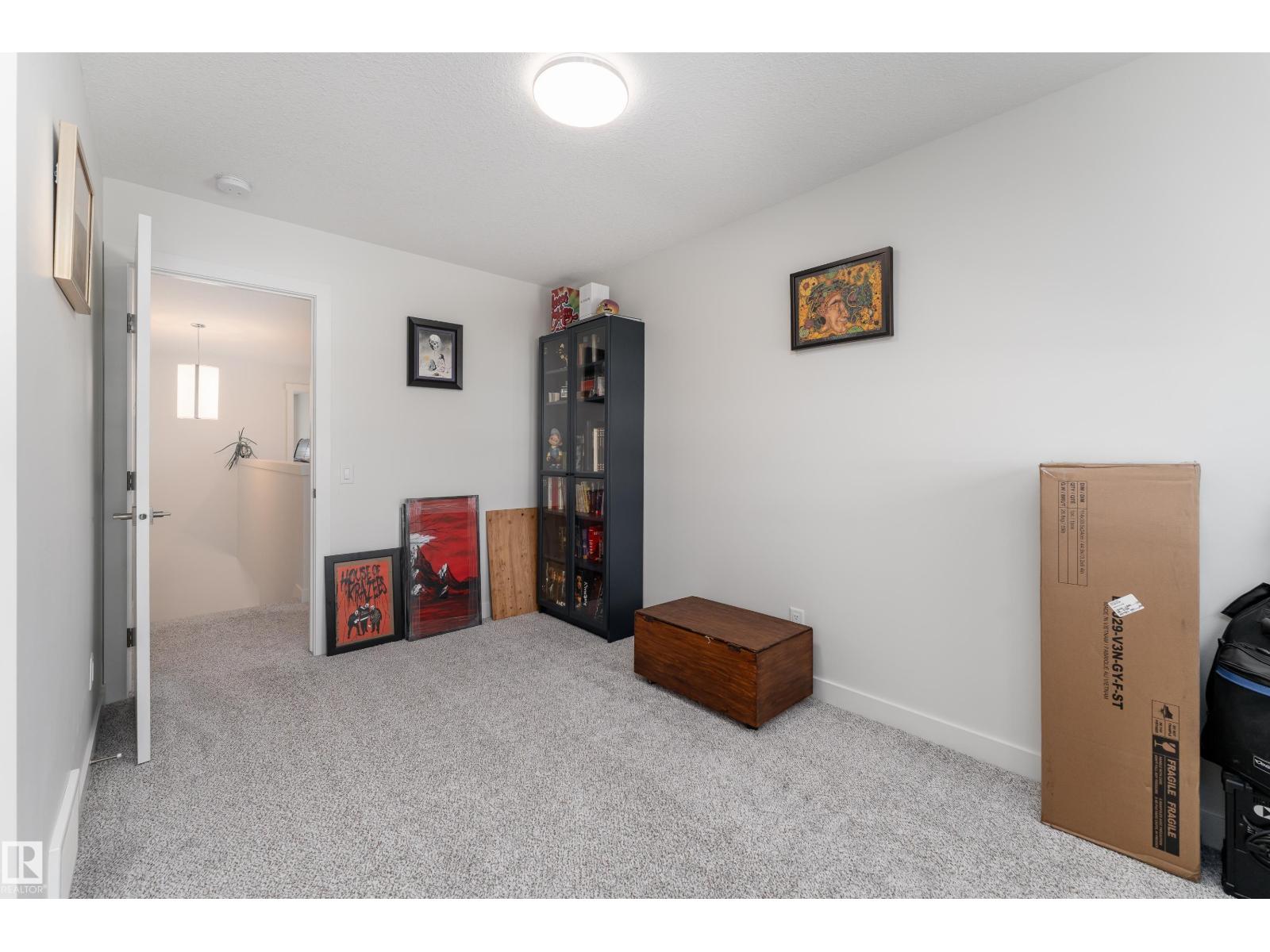 9119 183 AV NW - 23