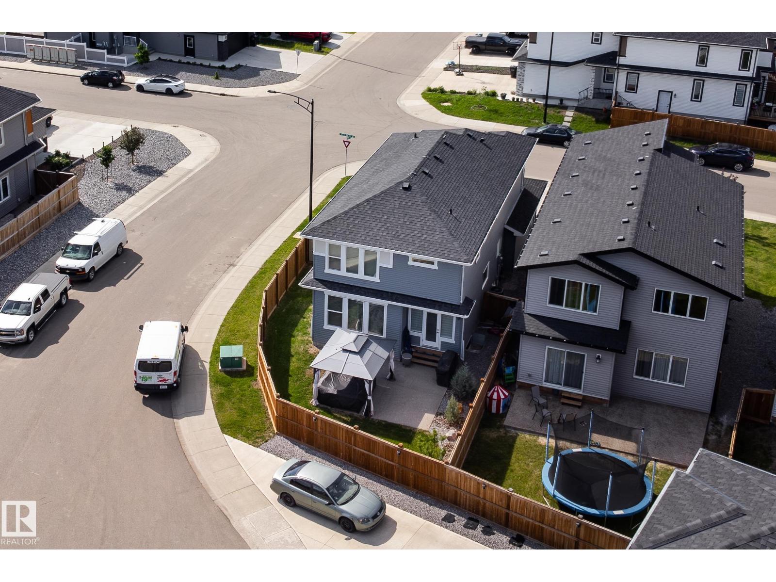 9119 183 AV NW - 43