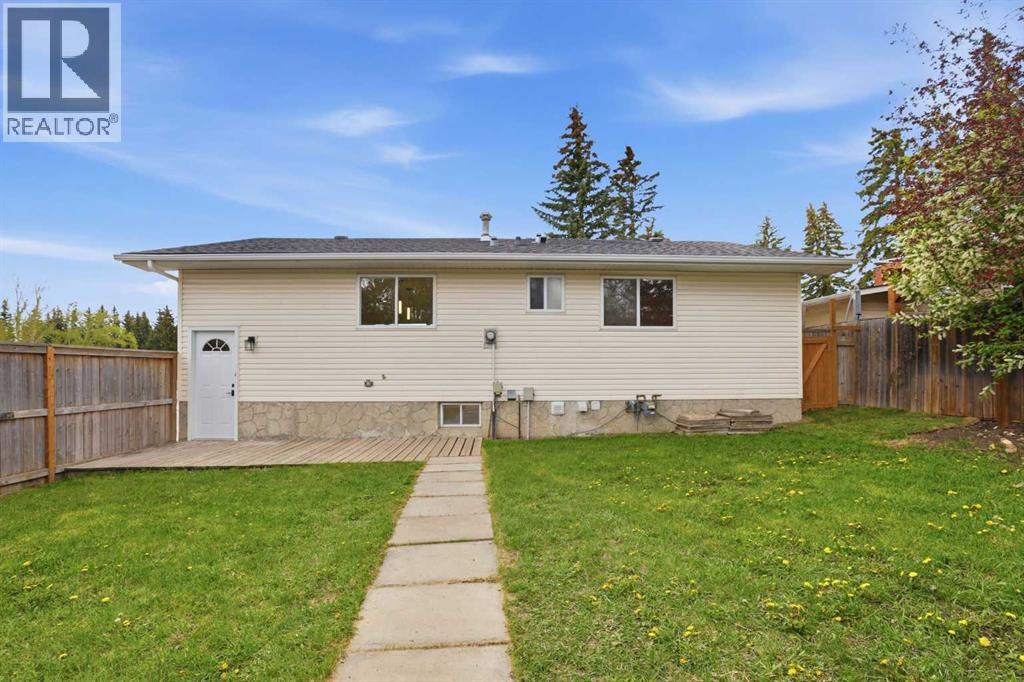5439 Dalrymple Crescent NW - 45