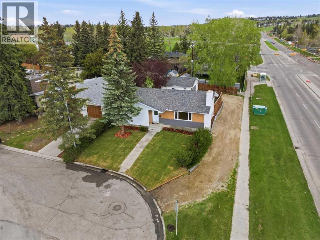 5439 Dalrymple Crescent NW - 49
