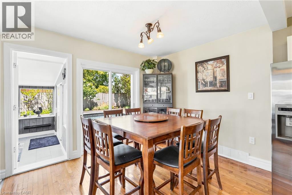 937 PARK Avenue W - 10