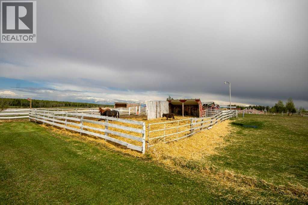 10, 33139 Range Road 55 - 13