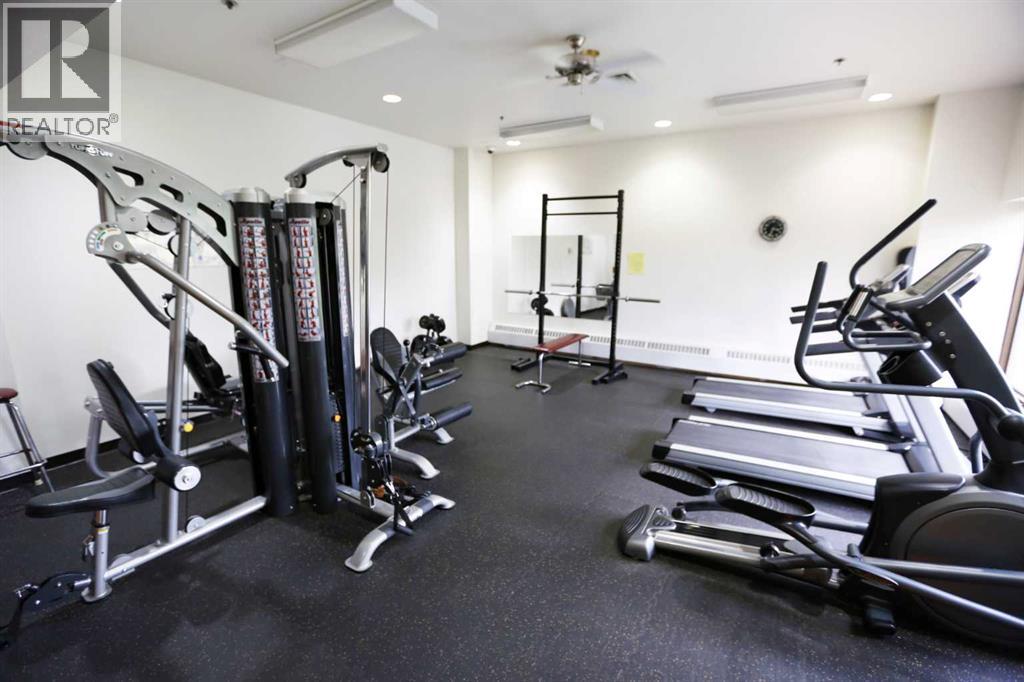 #913 8604 48 Avenue NW - 23