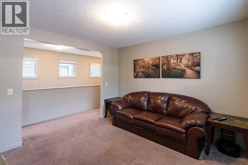 114 River Heights Green - 31