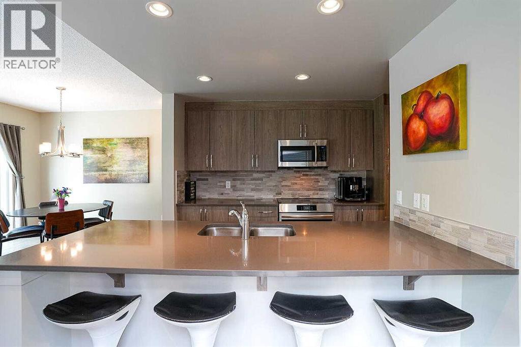 114 River Heights Green - 10
