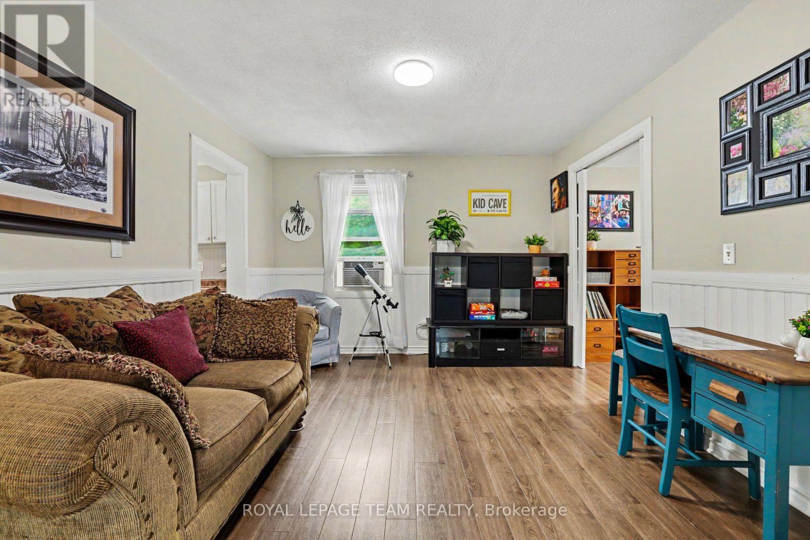 177 LAKE PARK ROAD E - 14