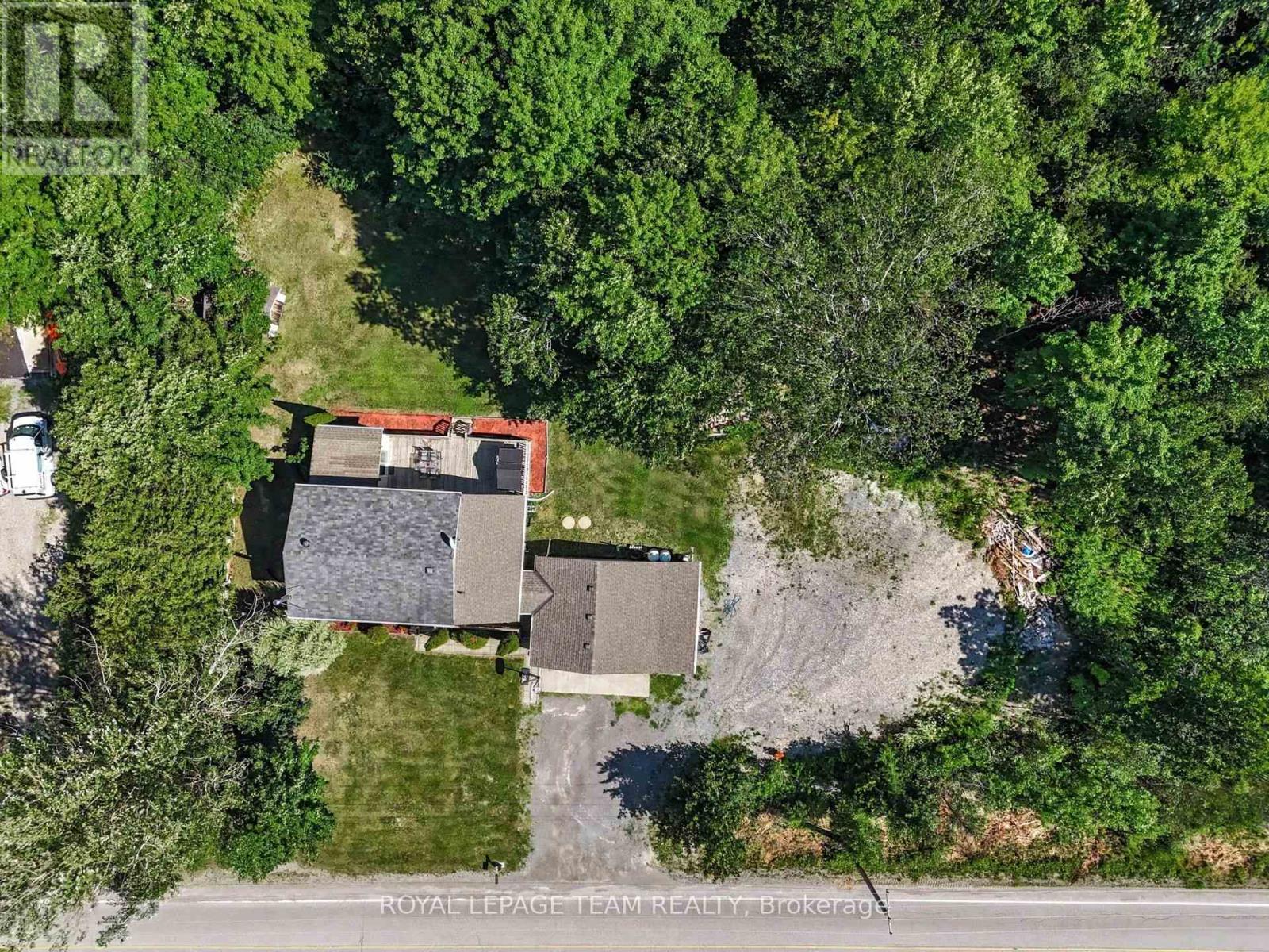 177 LAKE PARK ROAD E - 40