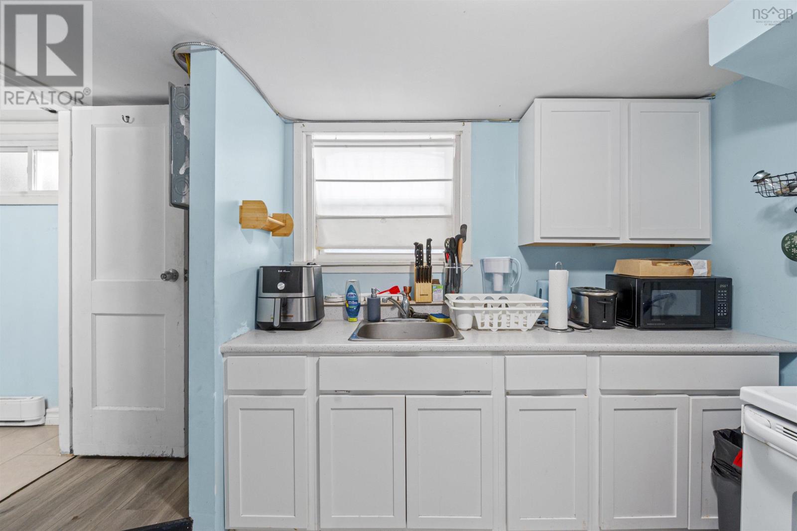 3636 Lynch - 16