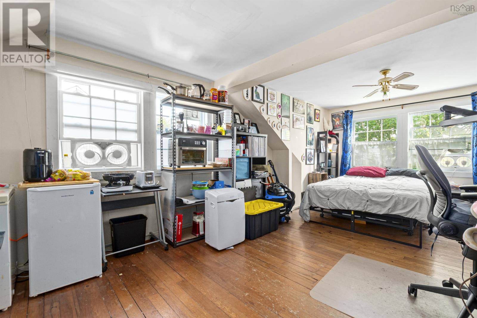 3636 Lynch - 21