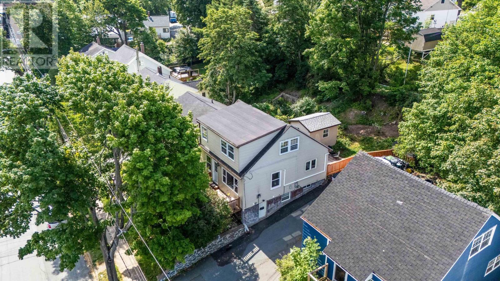 3636 Lynch - 40