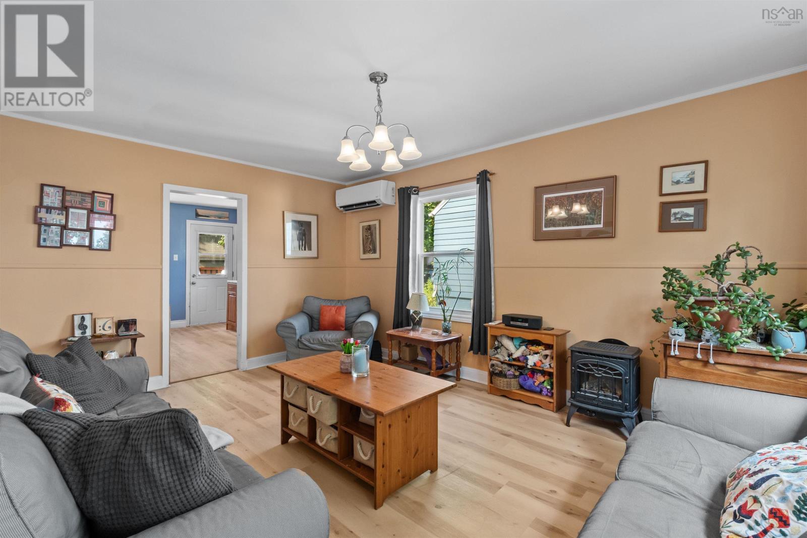 3636 Lynch - 6