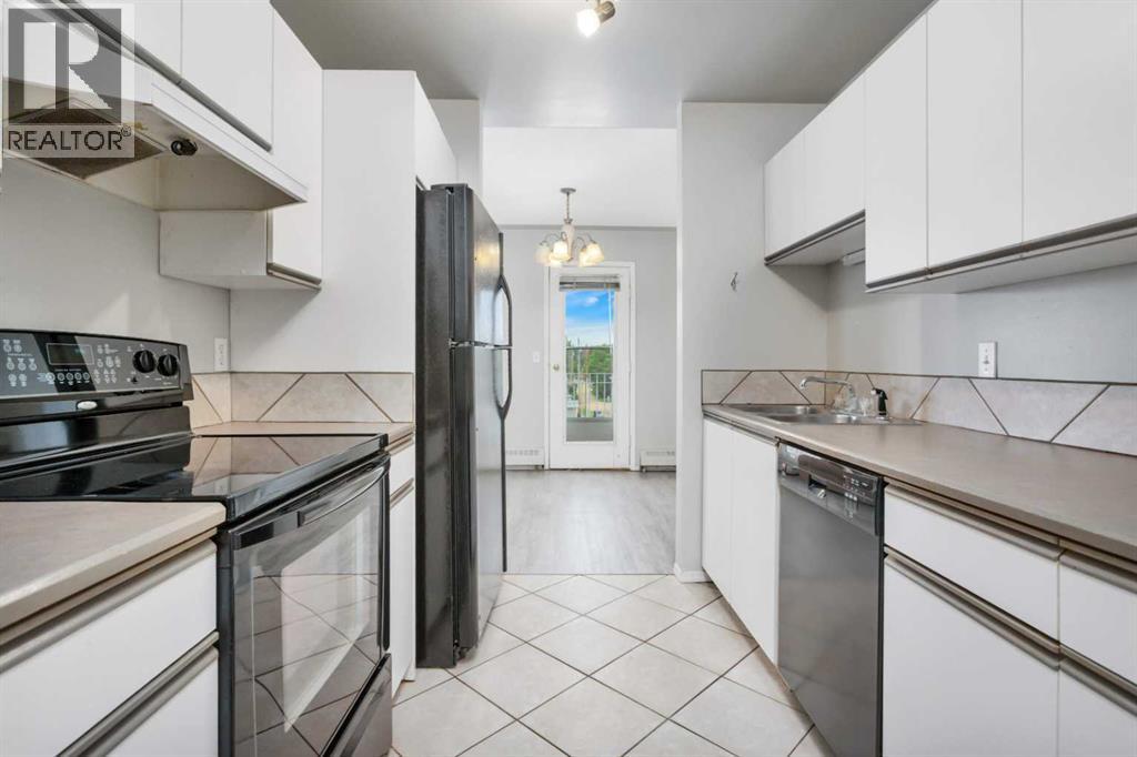 #312 5135 Lakeshore Drive - 5