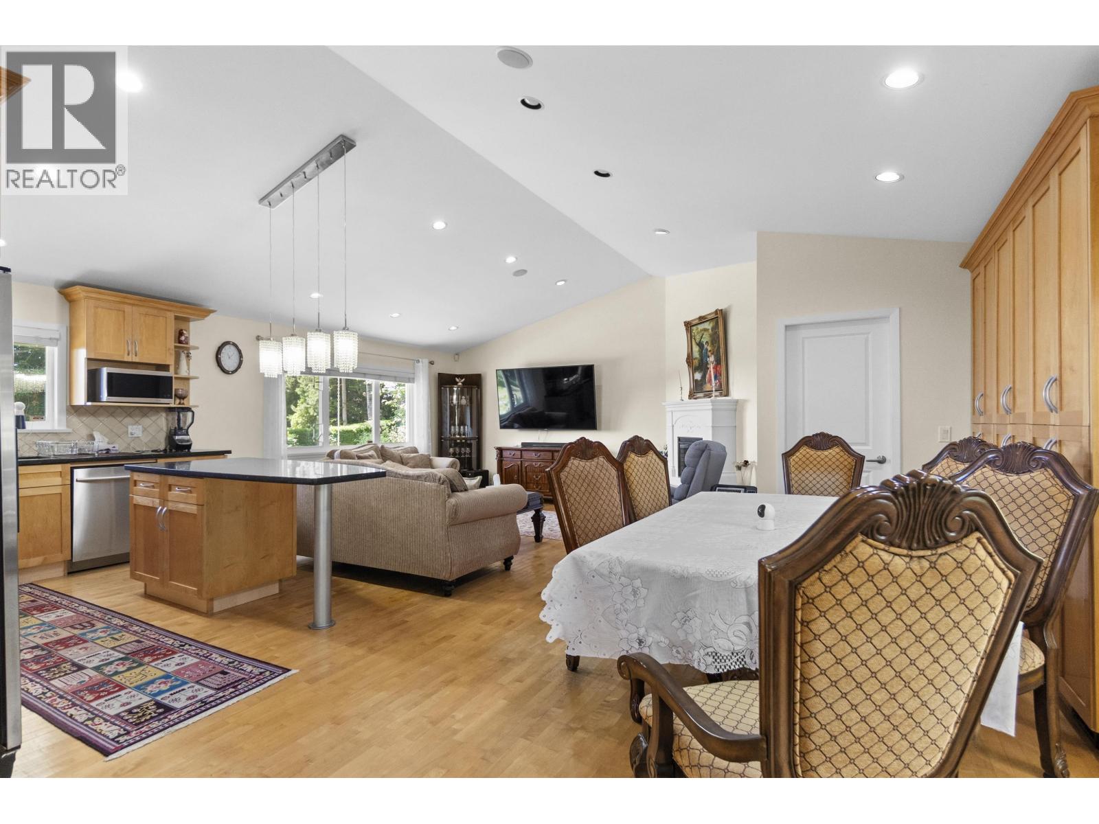 875 GREENWOOD ROAD, West Vancouver