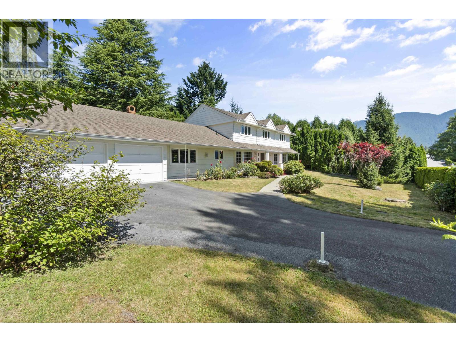 875 GREENWOOD ROAD, West Vancouver