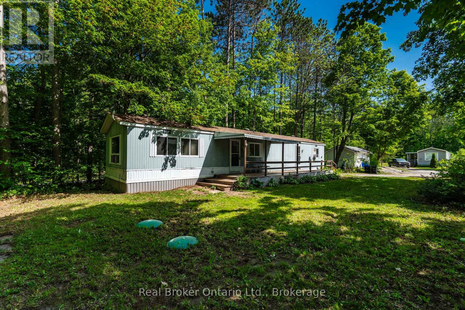 #48 5263 ELLIOTT SIDE ROAD - 1