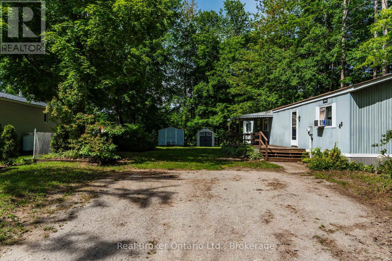 #48 5263 ELLIOTT SIDE ROAD - 19