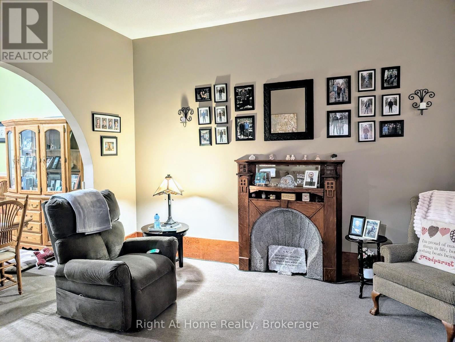 142 DOURO ST STREET - 5