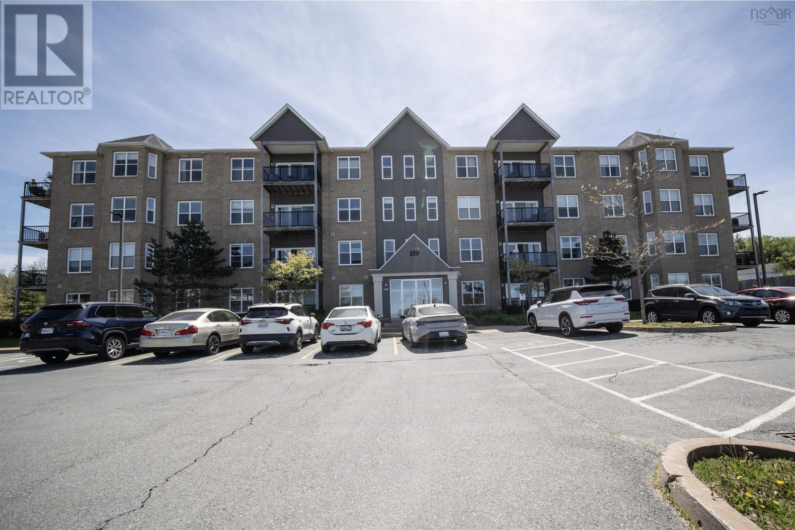 #403 119 Walker Avenue - 1