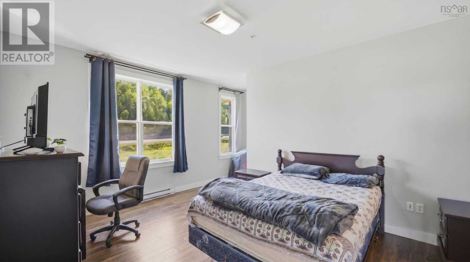 #403 119 Walker Avenue - 15