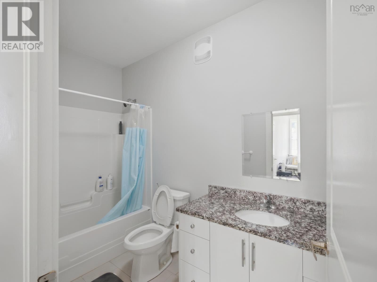 #403 119 Walker Avenue - 25