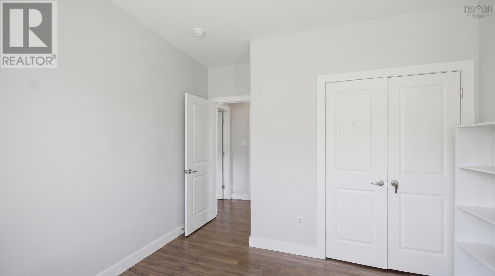 #403 119 Walker Avenue - 24
