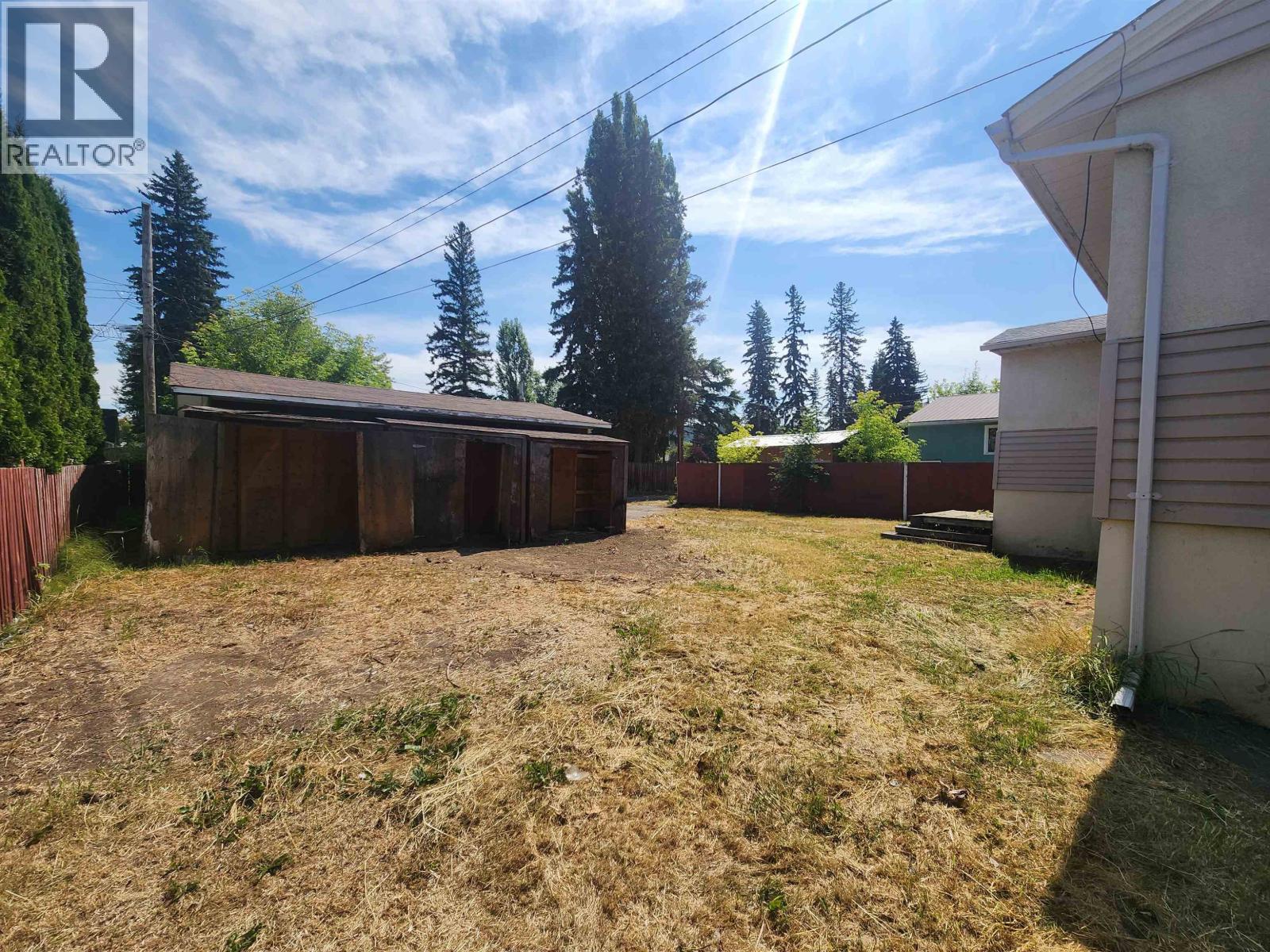 1598 INGLEDEW STREET - 25