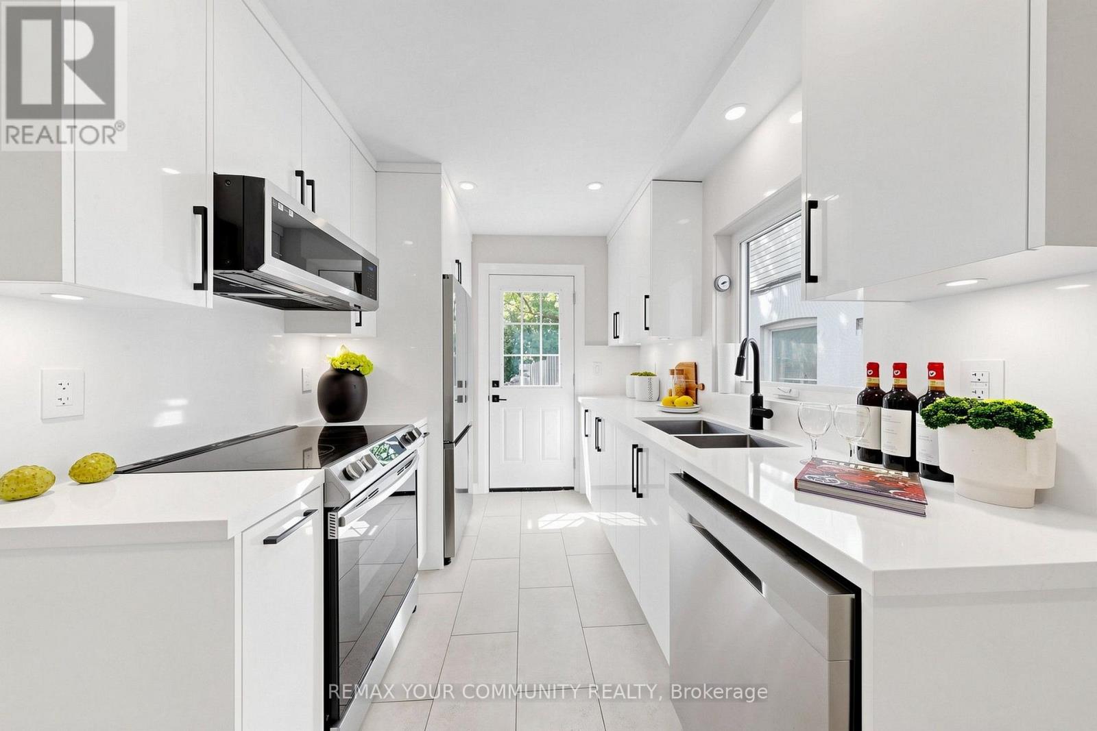 351 FAIRLAWN AVENUE - 8