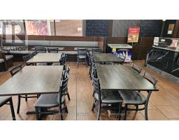 105 Parkway Forest Drive, Toronto, ON M2J1P5 Photo 8