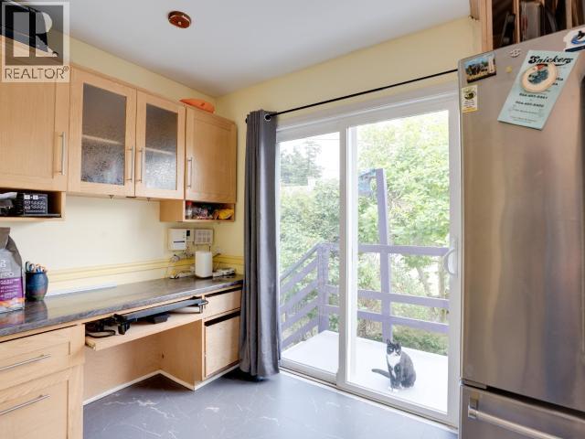 3255 KOOTENAY PLACE - 14