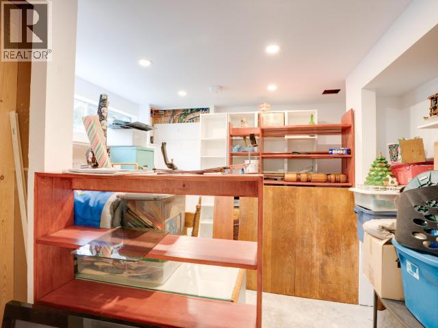 3255 KOOTENAY PLACE - 25