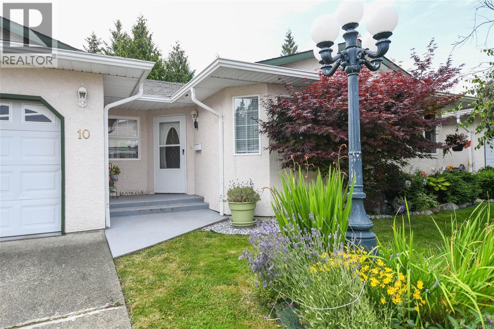 #10 3355 First St - 23