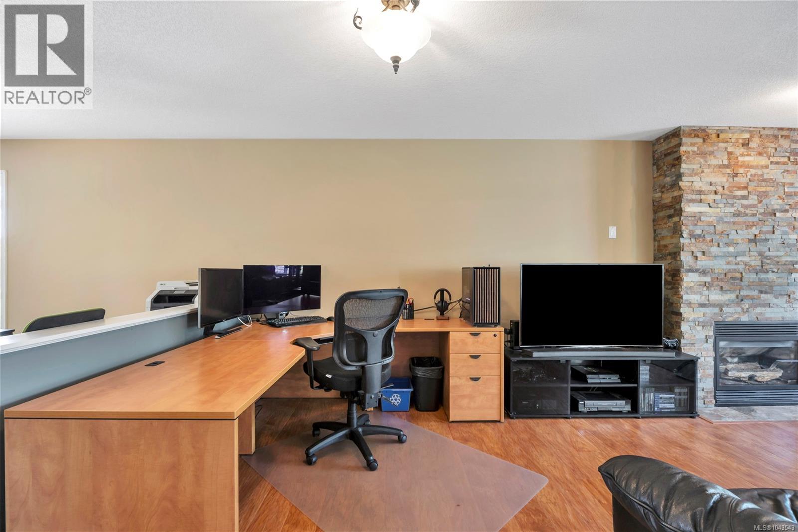 4771 Fairbrook Cres - 6