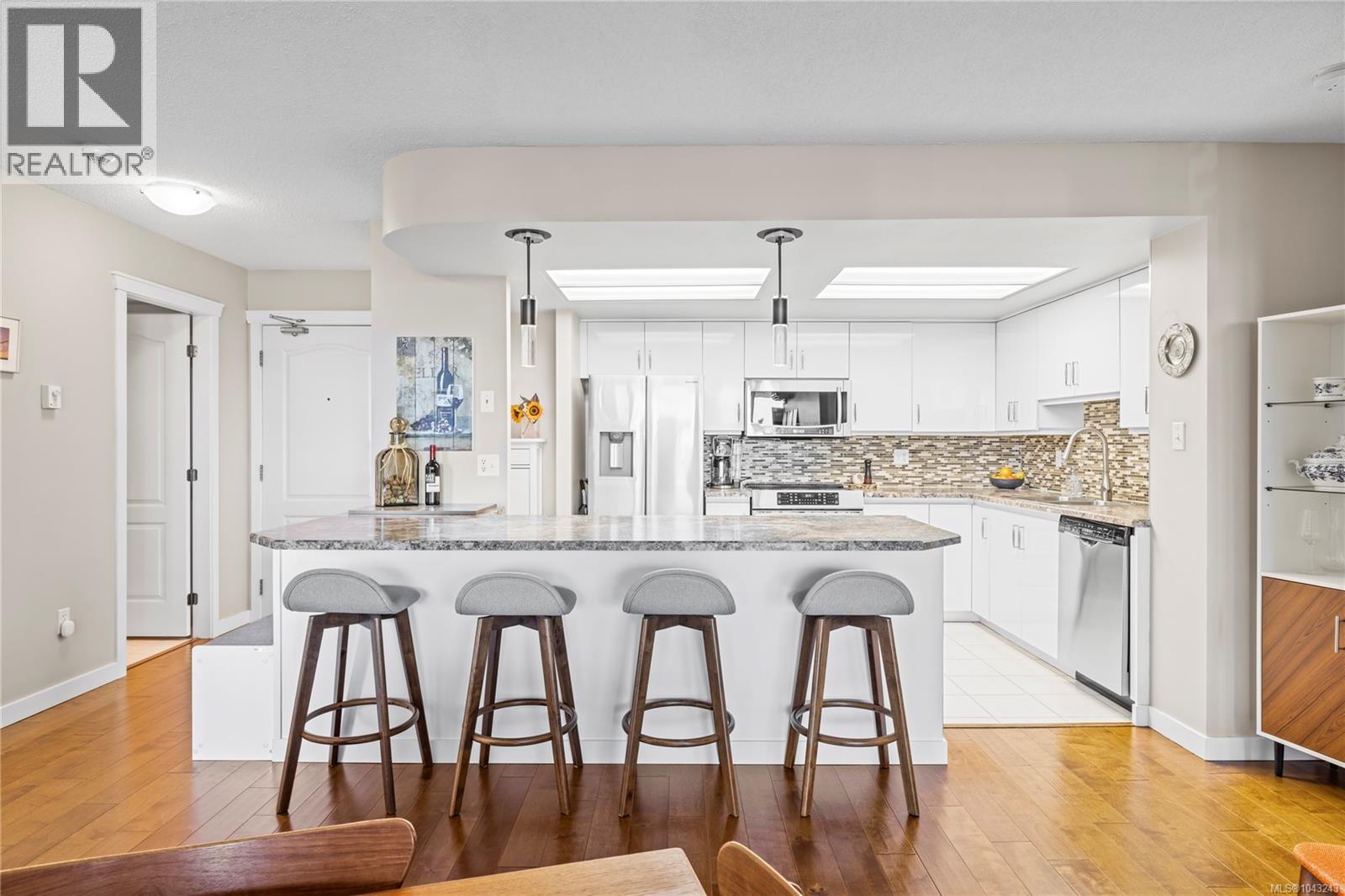 #206 158 Promenade Dr - 19