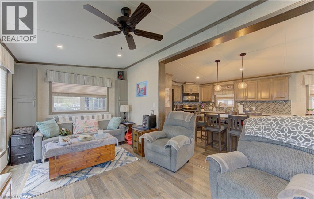 #235 580 BEAVER CREEK Road - Image 9