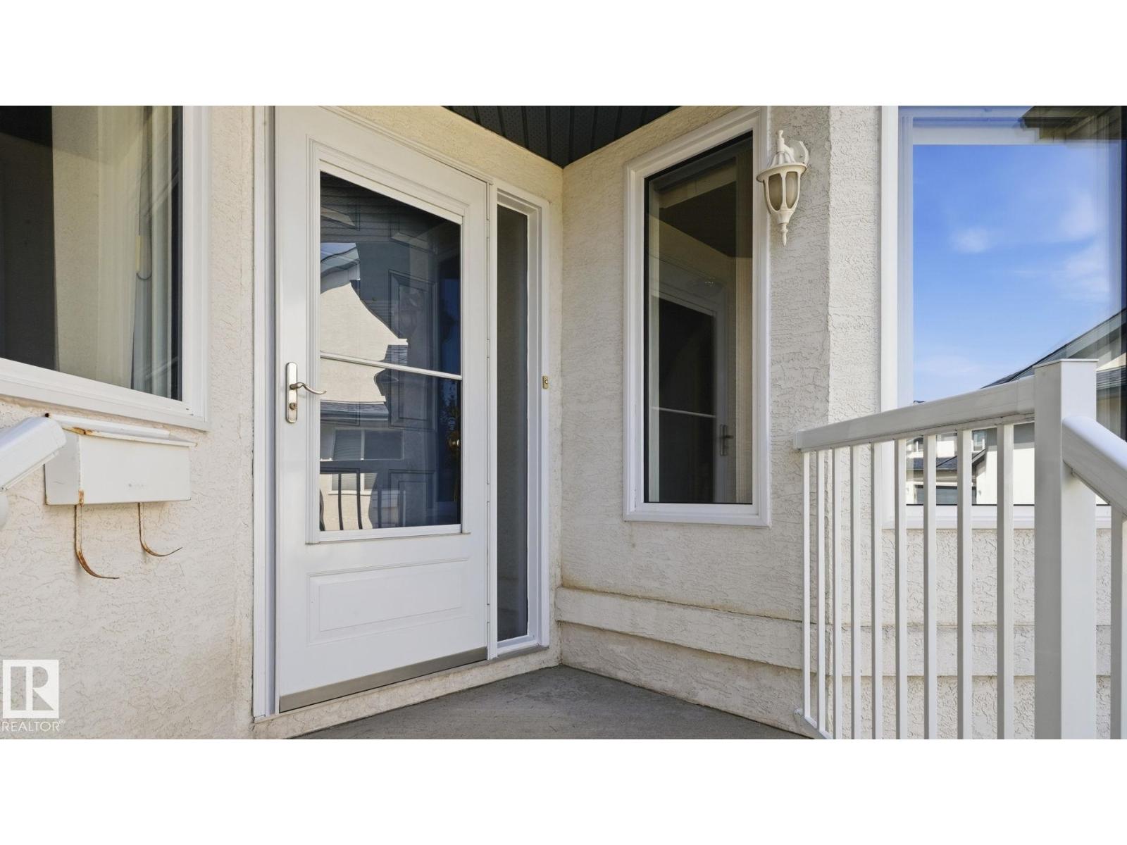 #31 8 DECHENE RD NW, Dechene, Edmonton photo 3
