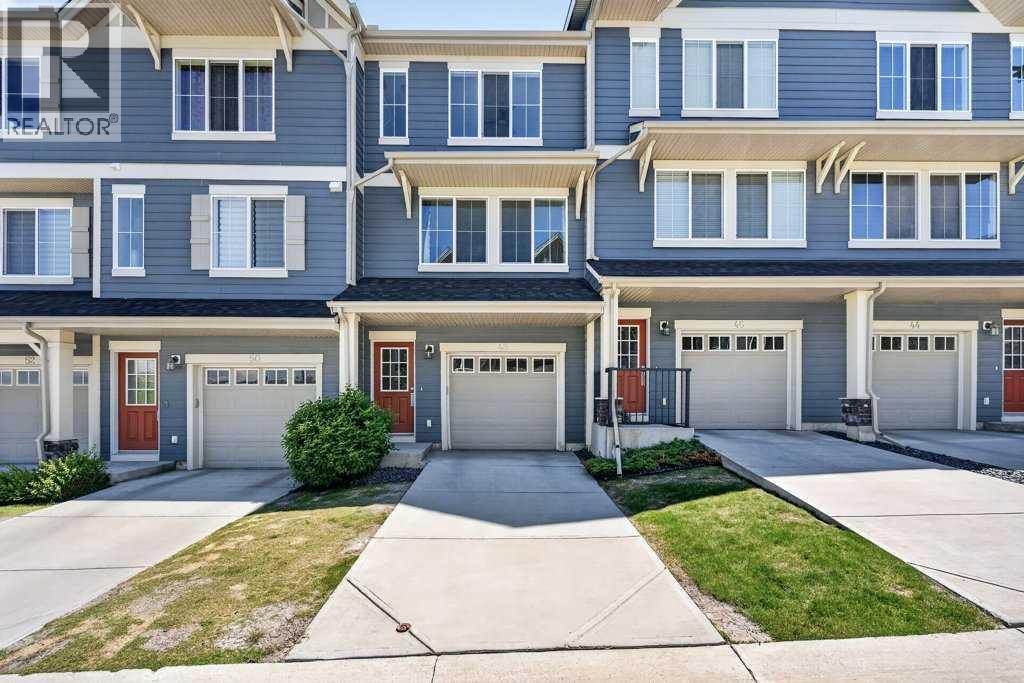48 Kinlea Common NW - 2