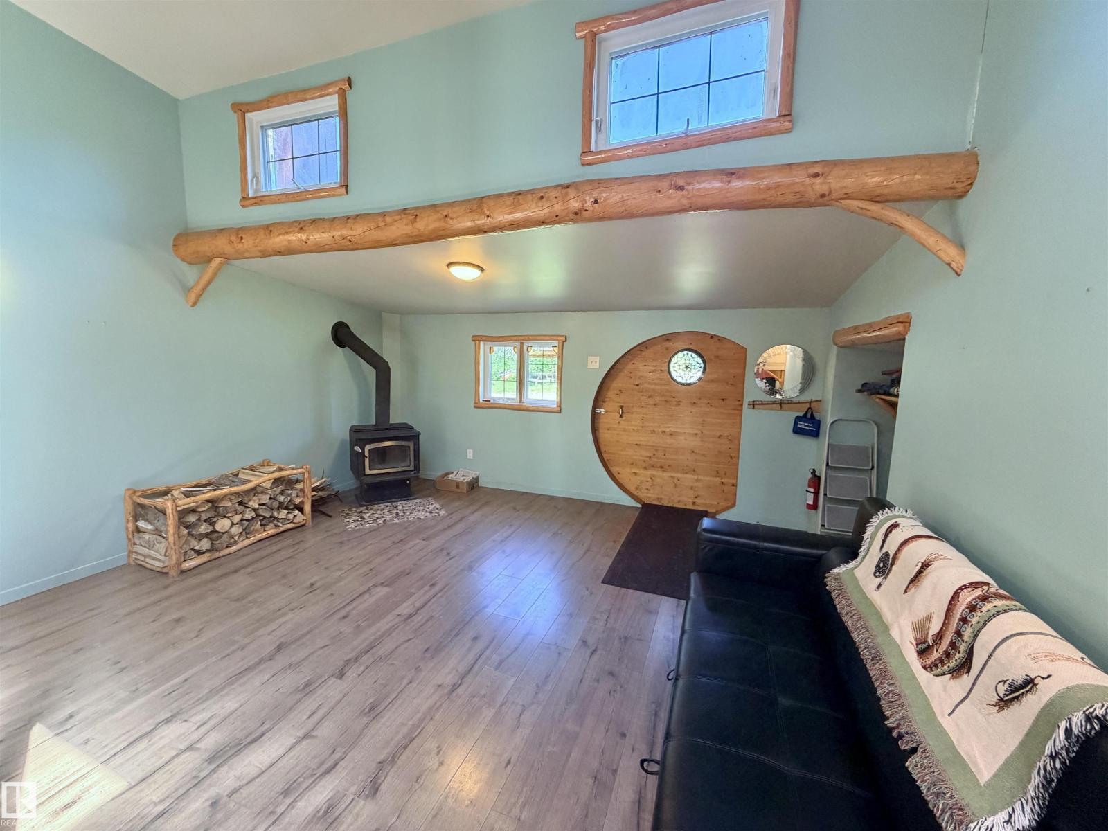 7006 TWP RD 583 - 4