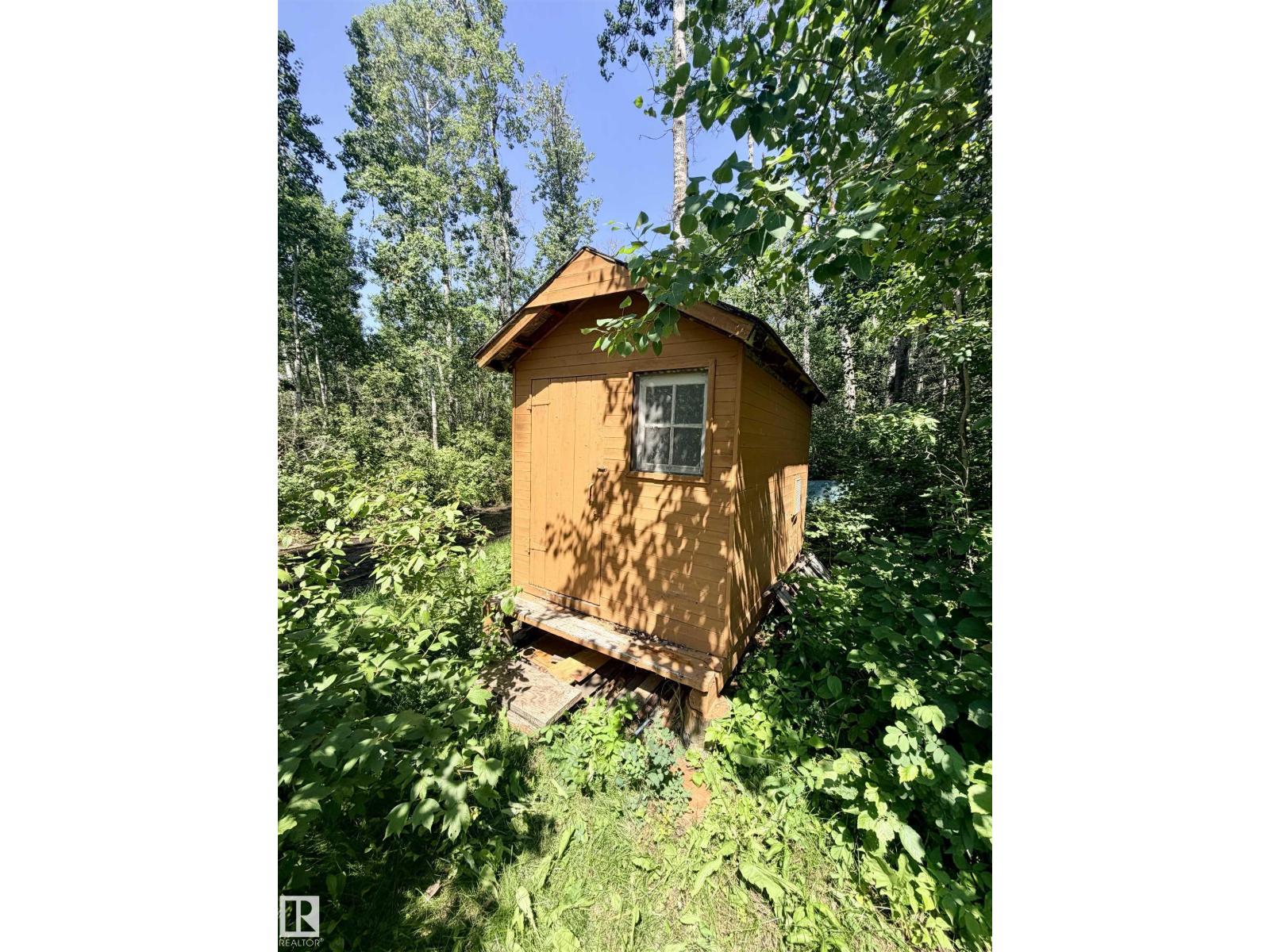 7006 TWP RD 583 - 43