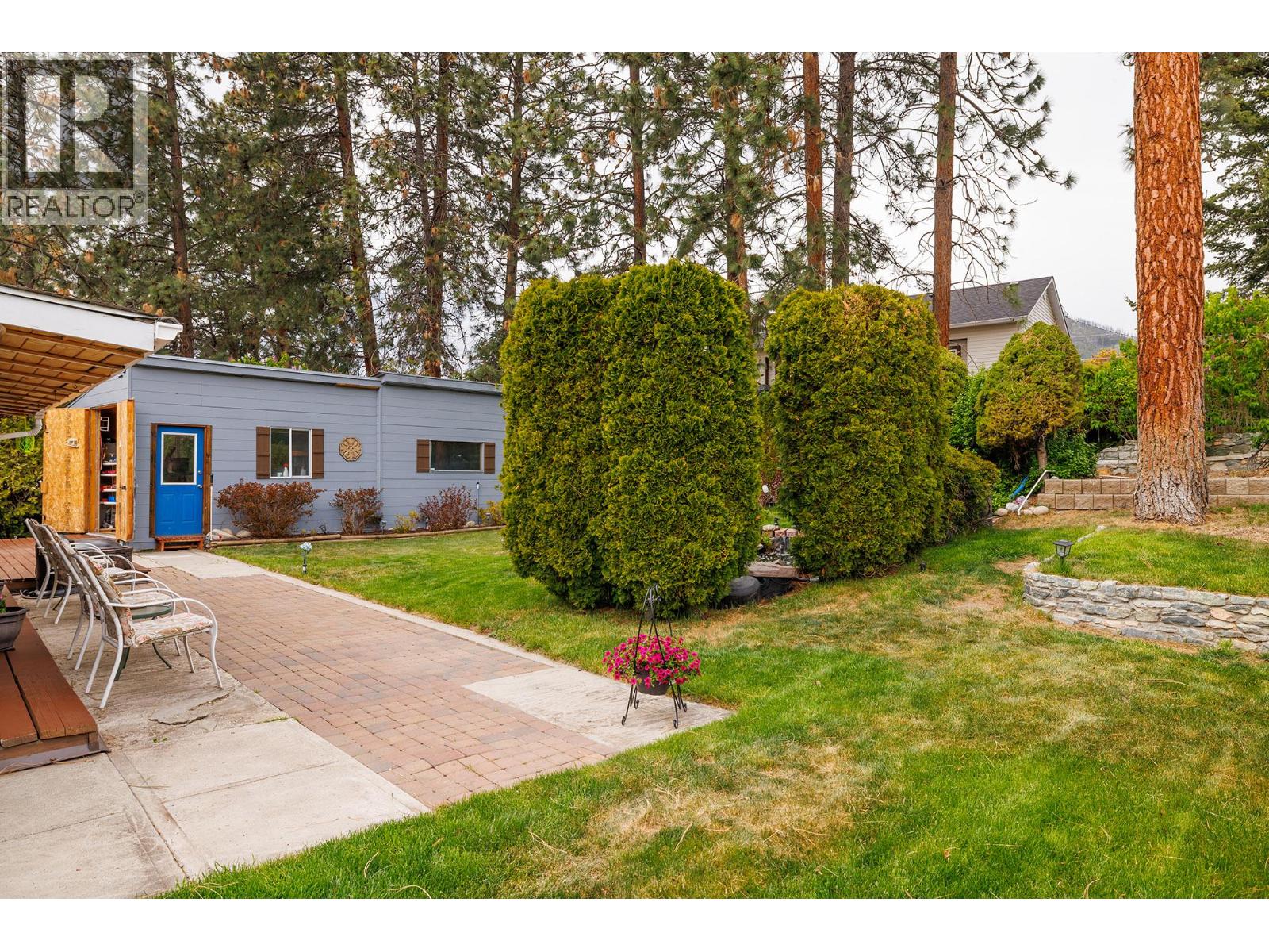 3944 Trepanier Heights Avenue - 33