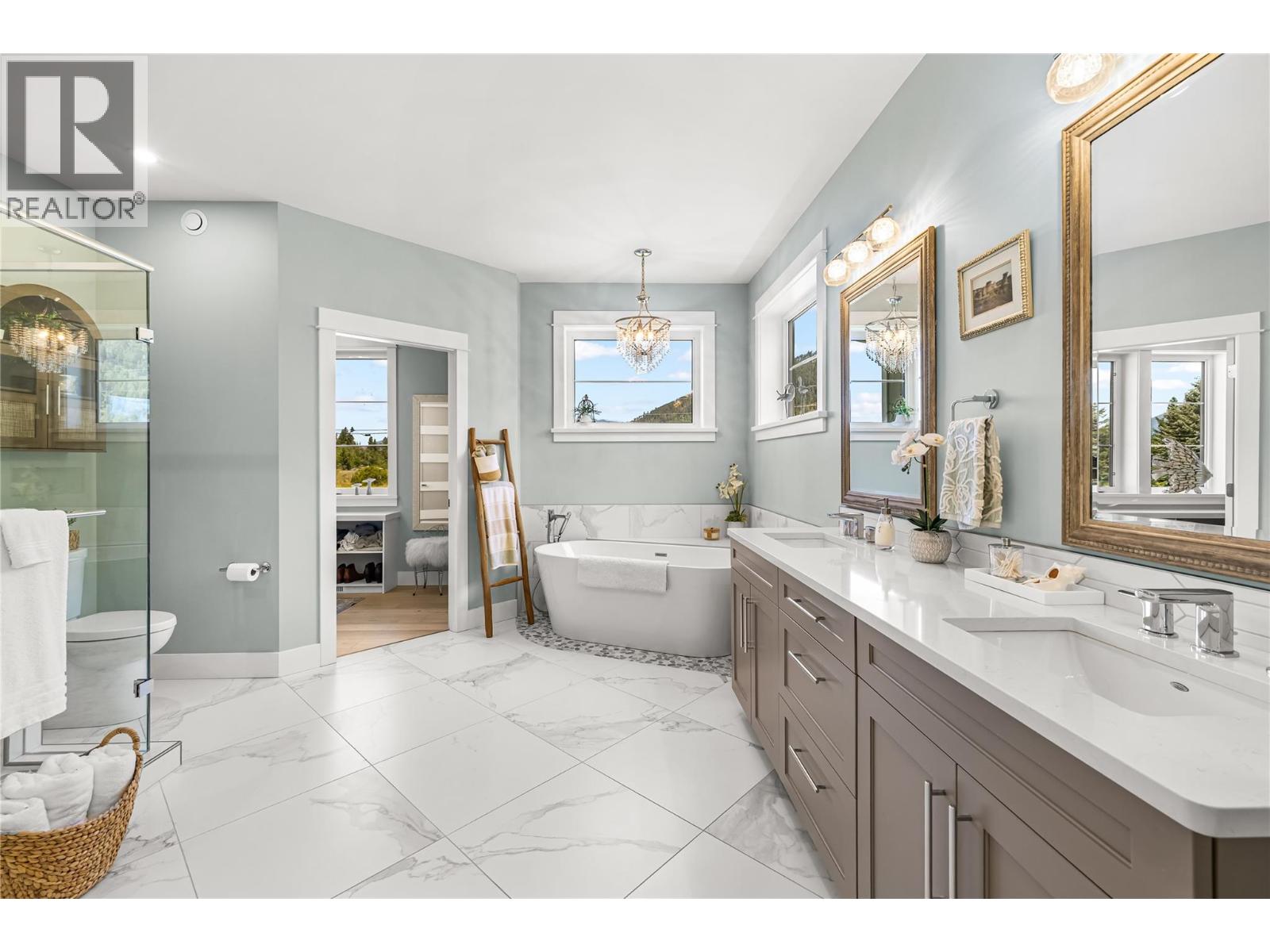 1618 1st Avenue - 23