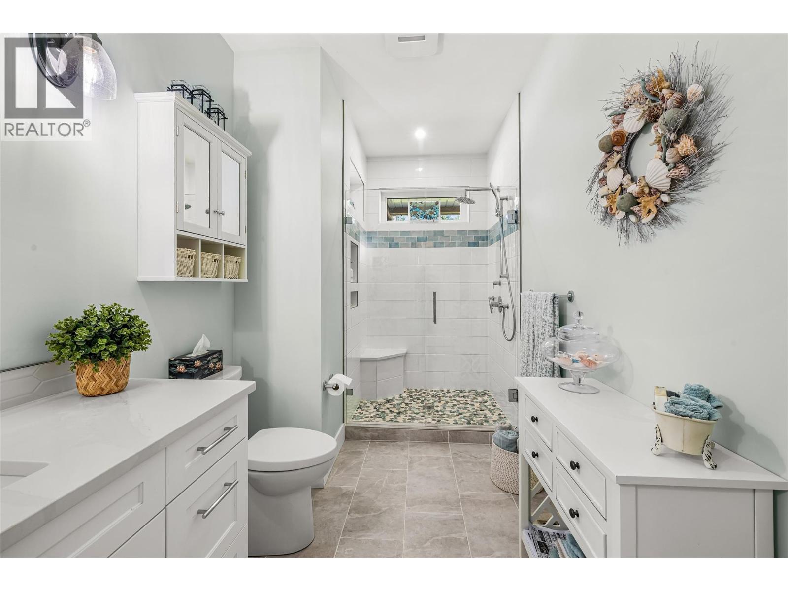 1618 1st Avenue - 33