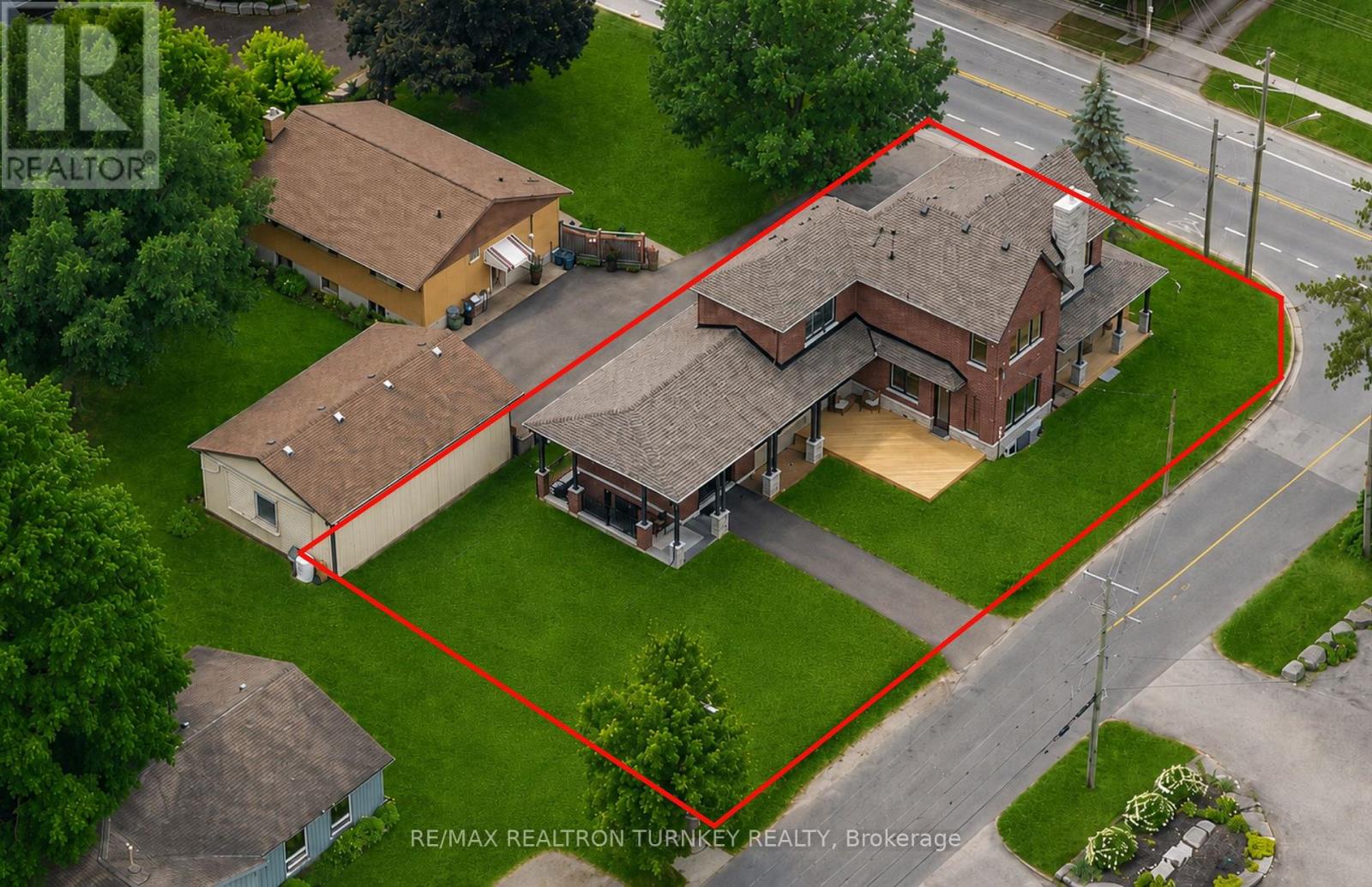 271 MAIN STREET N - 49