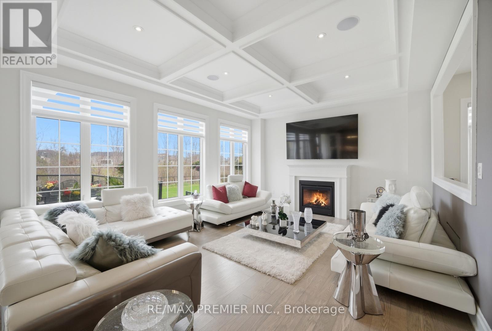 319 TORREY PINES ROAD - 11